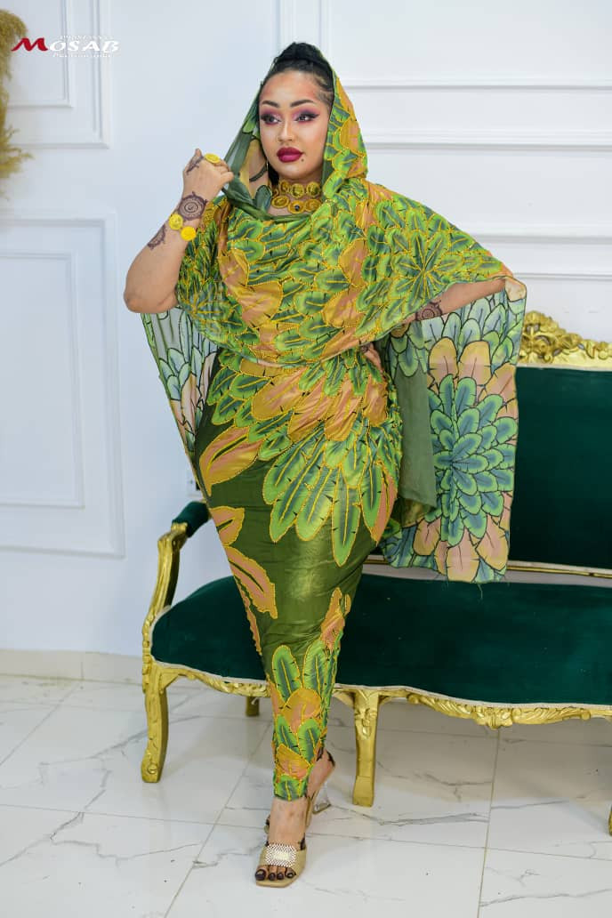 توب حرير لامي مشغول