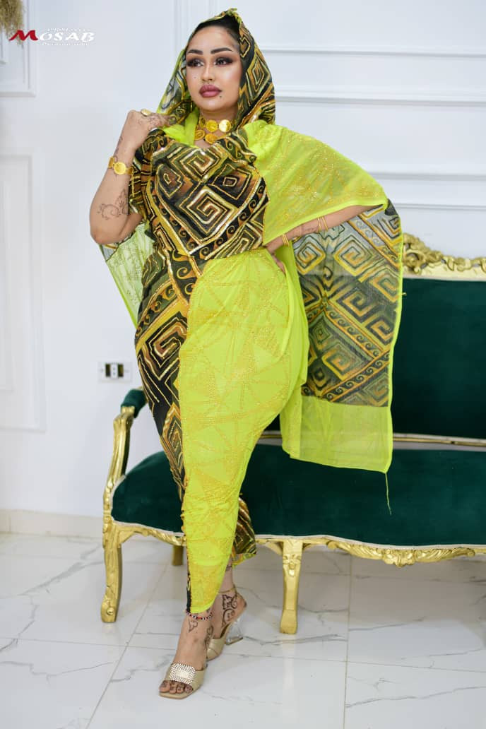 توب حرير سلك مشغول