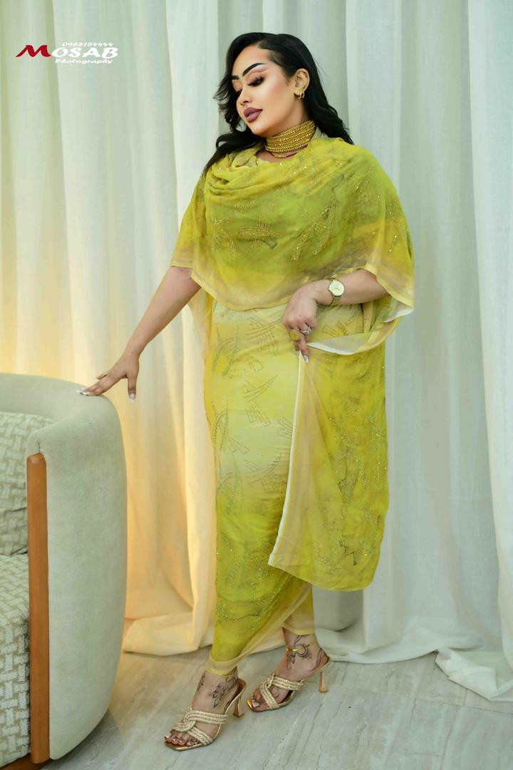 توب حرير لامي مشغول سوارفيسك