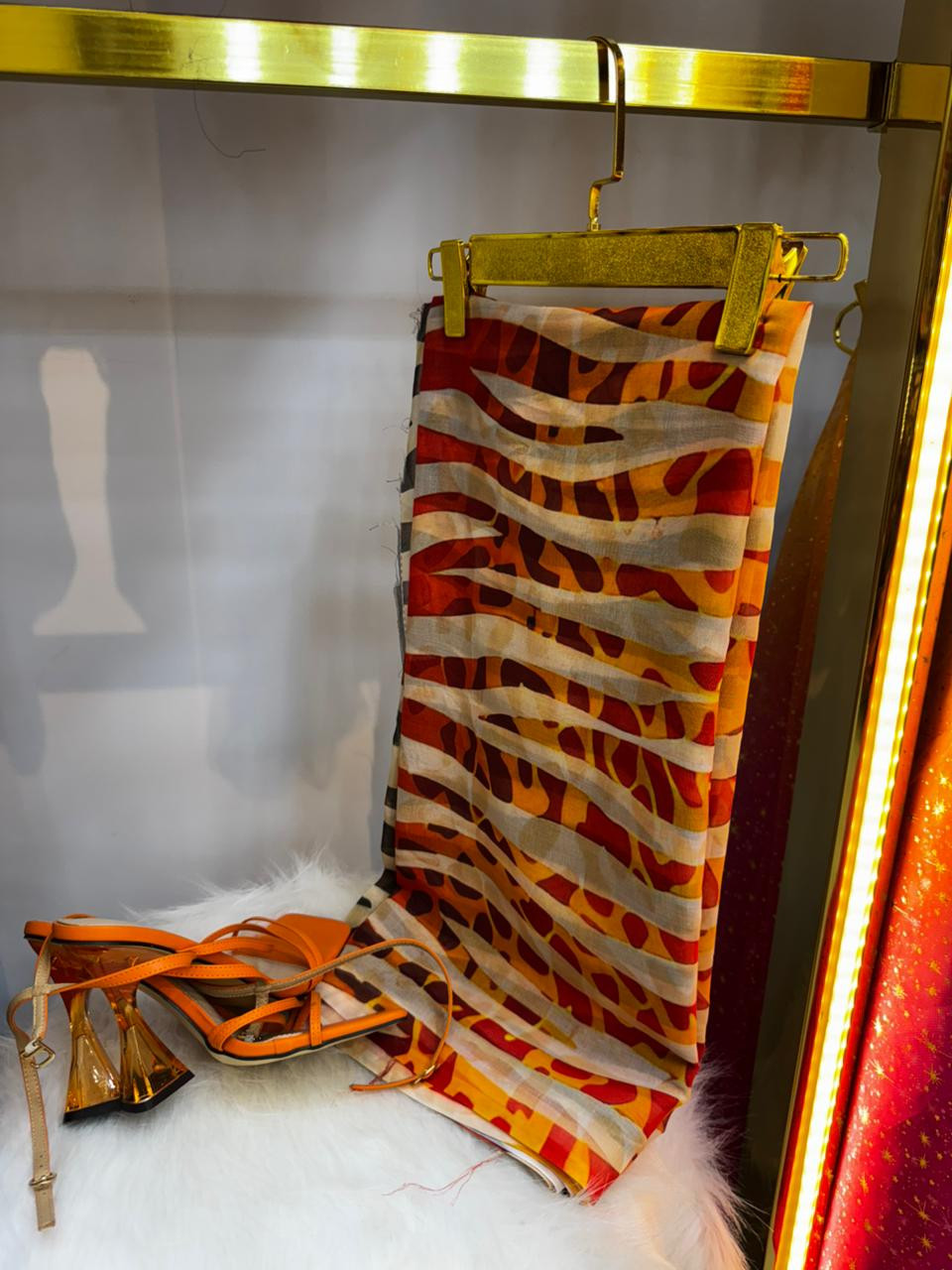 توب توتل ياباني فاخر