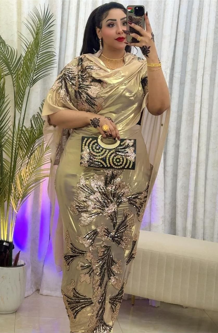 توب لامي مشغول مع الشنطه