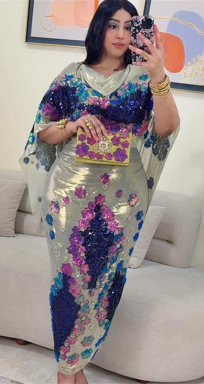 توب لامي مشغول مع الشنطه